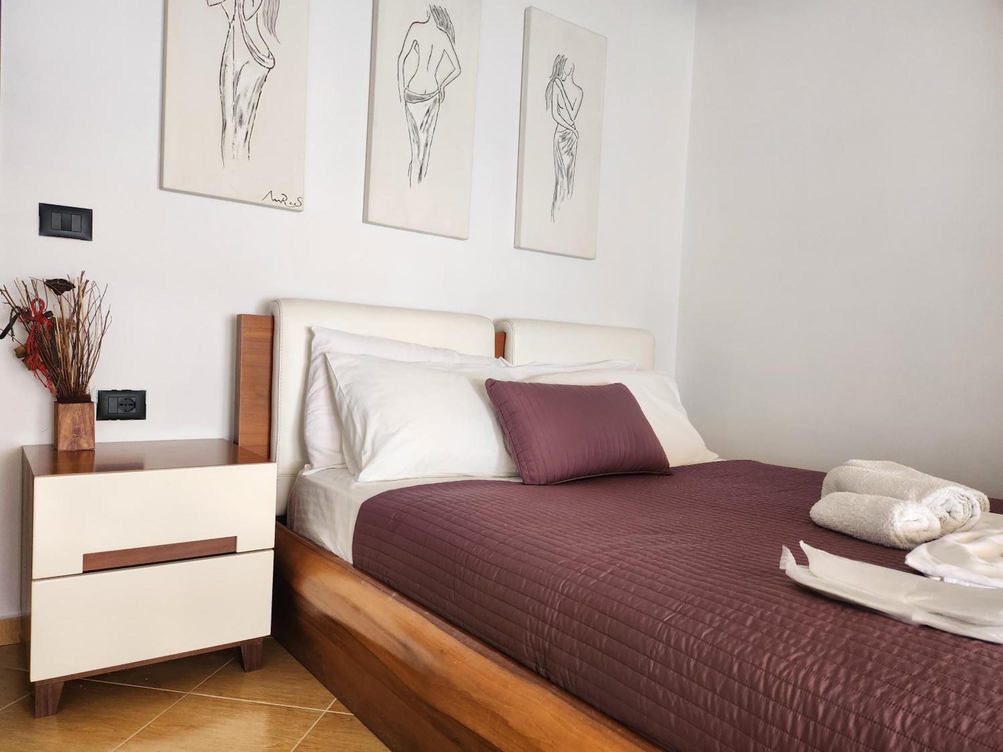 Alpha Seaside Apartment Sarandë エクステリア 写真